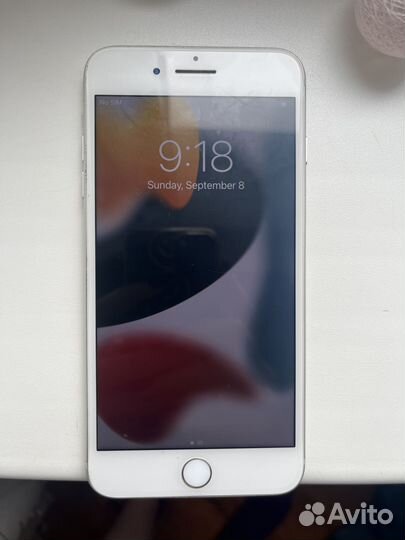 iPhone 8 Plus, 64 ГБ