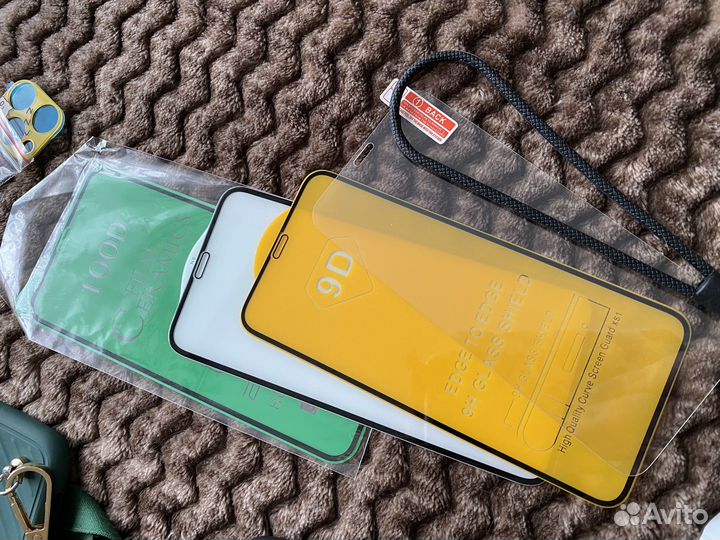 Чехлы и стёкло на iPhone11PRO
