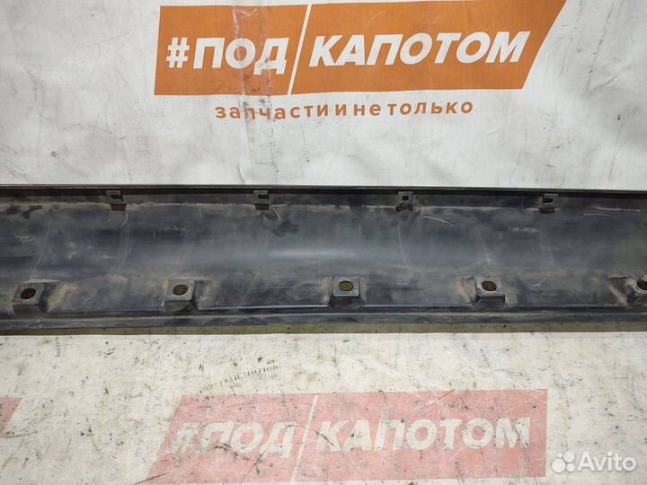 Накладка на порог левая Suzuki SX4 2008 7724180J