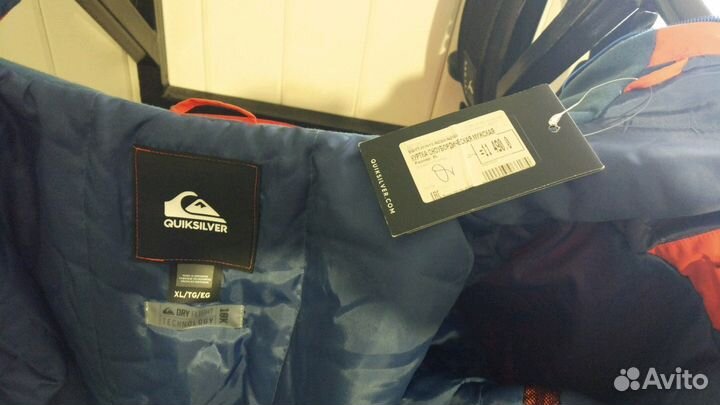Горнолыжная куртка quiksilver
