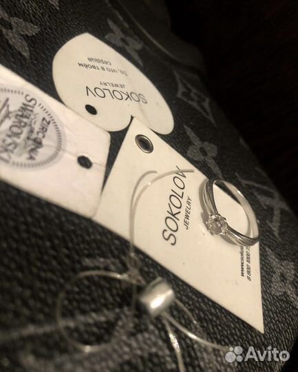 Swarovski кольцо