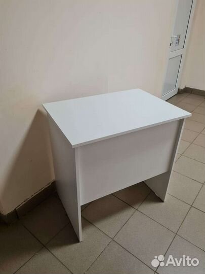 Компьютерный стол белый новый