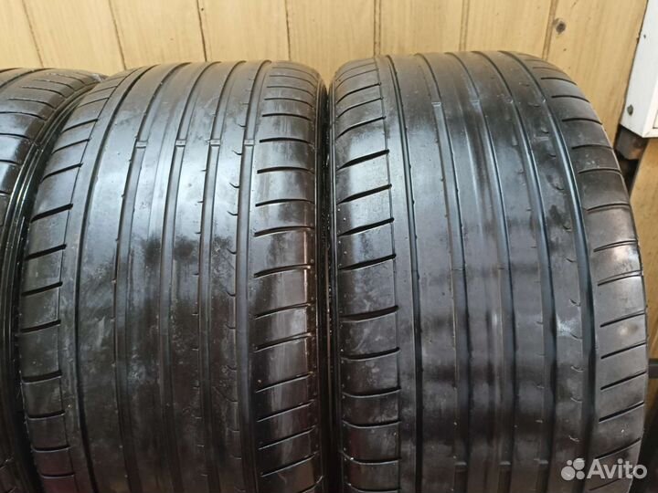 Dunlop SP Sport Maxx GT 275/30 R20