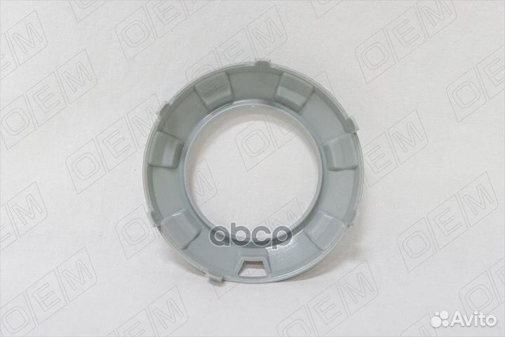 Окантовка противотуманной фары Mitsubishi Pajero 4