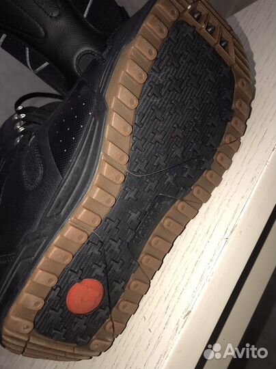 Сноубордические ботинки Burton Moto