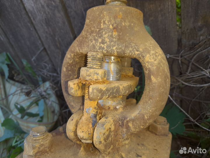 Продам краны винтельные