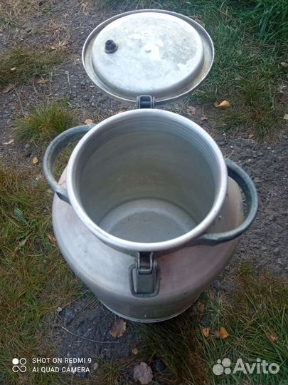 Молочный бидон