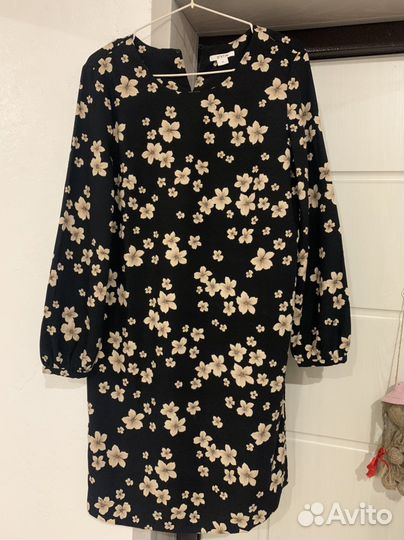 Платье ostin 44