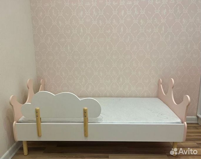 Детская кровать новая