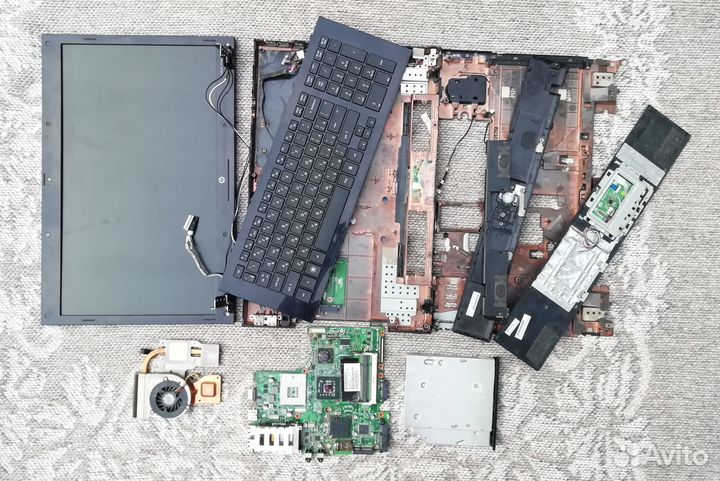 Ноутбуки на разбор