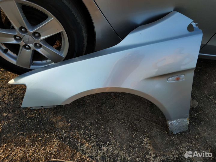 Lancer 10 крыло переднее левое под восстановление