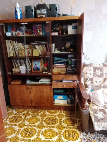 Шкаф книжный бу