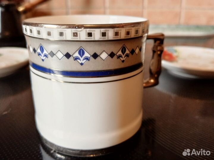 Кофейная чашка.Тарелочки костяной фарфор Италия