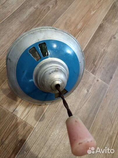 Игрушка юла СССР