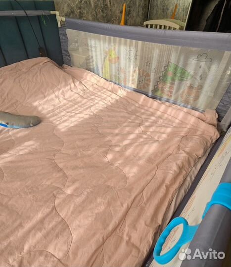 Манеж на кровать 180200. Комплект