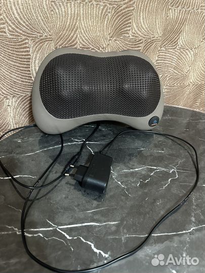 Массажная подушка для шеи