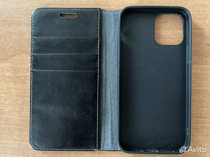 Кожаный чехол iPhone 12, 12 pro на магните чёрный