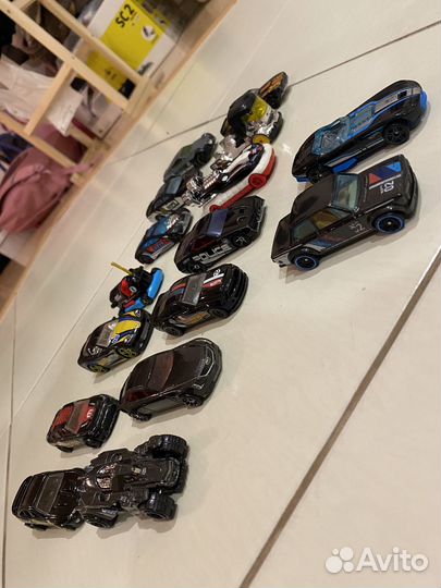 Hot wheels машинки