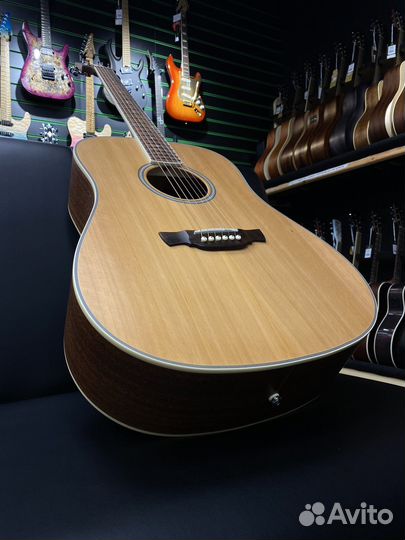 Crafter D7NC акустическая гитара массив (Новая)