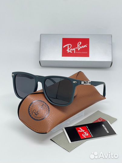 Солнцезащитные очки ray ban