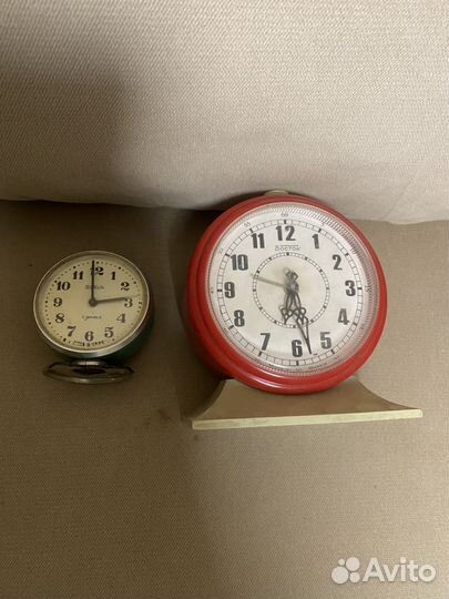 Будильник часы СССР