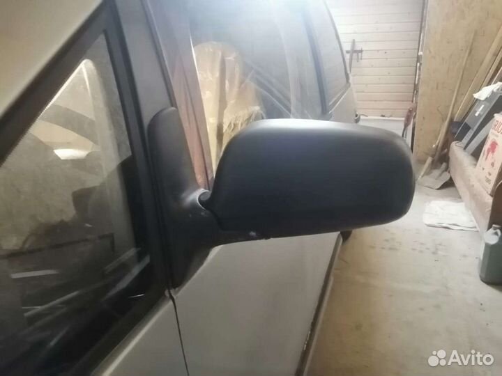 Зеркала Galaxy, Sharan