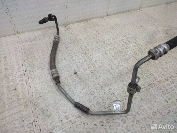 Трубка гур Лада Ларгус 2012