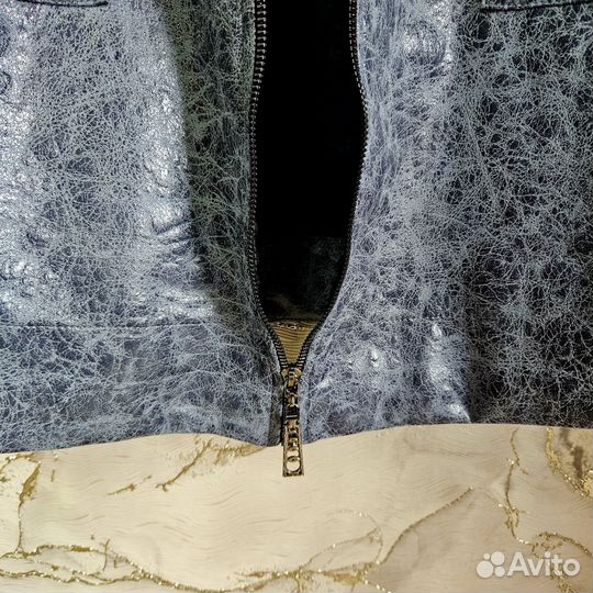 Женская куртка лёгкая на весну р.58