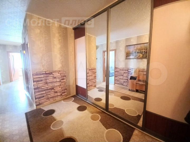 4-к. квартира, 90,7 м², 9/9 эт.