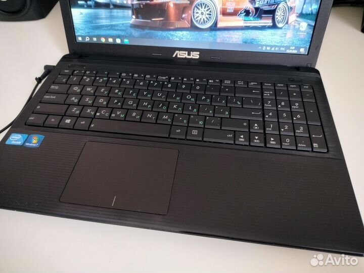 Офисный ноутбук Asus i3 / 8Гб озу / SSD