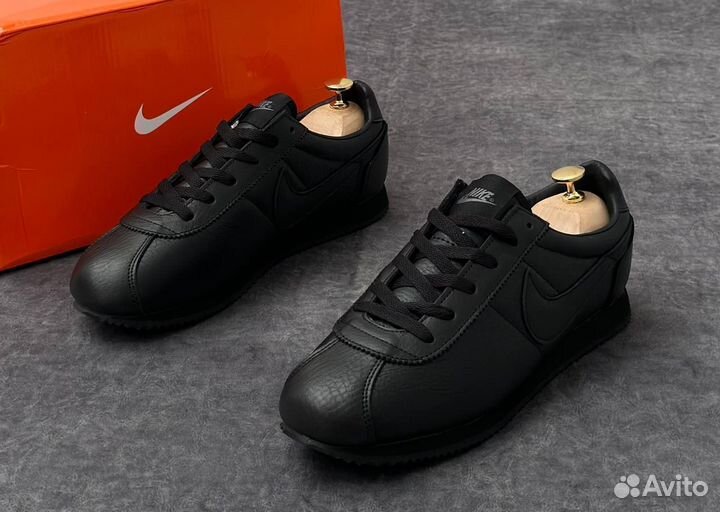 Кроссовки мужские nike cortez