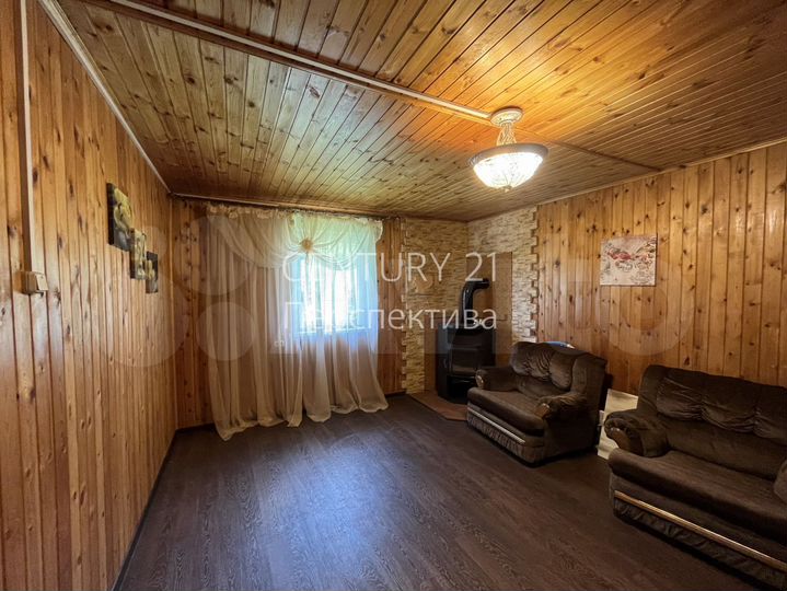 Дом 102 м² на участке 10 сот.