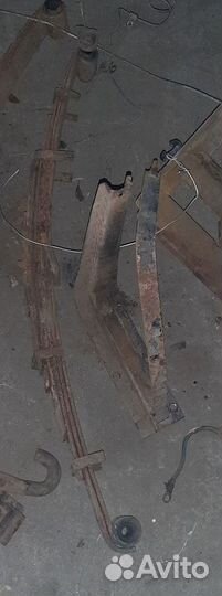 Рессора Nissan Atlas 1988 передняя MH40, ED33