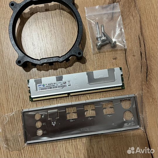 Комплект Xeon 2650V2 / X79 / 16GB