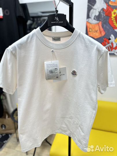 Футболка Moncler