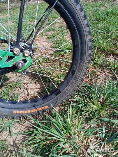 Детский велосипед 16