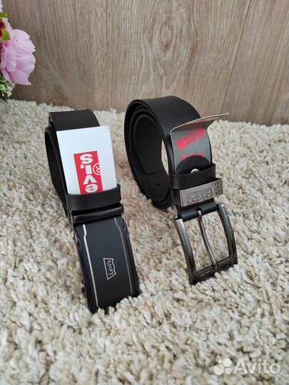 Мужской ремень из эко кожи Levi's