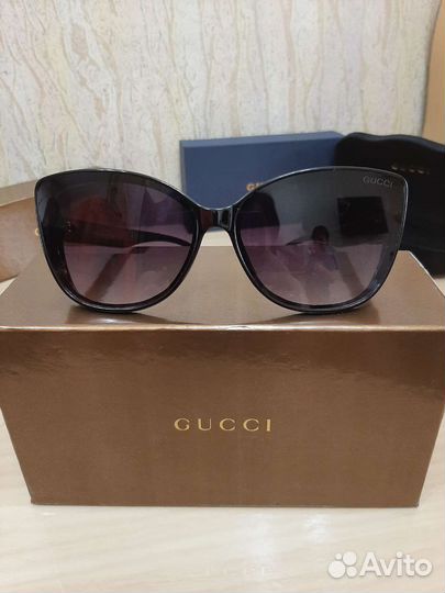 Солнцезащитные очки женские Gucci Италия