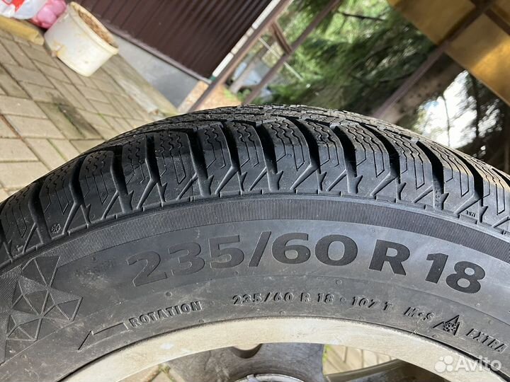 Continental VikingContact 7 SSR 235/60 R18 120T