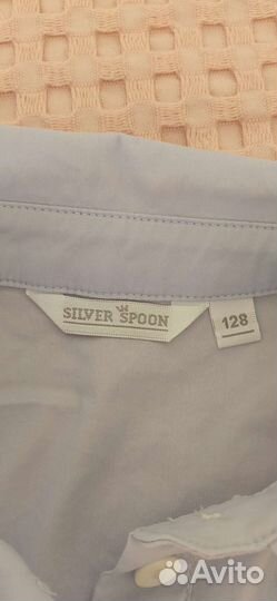 Продам блузку для девочки 128