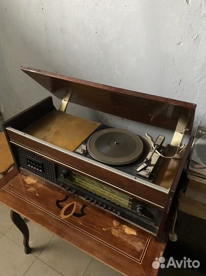 Радиола урал 114