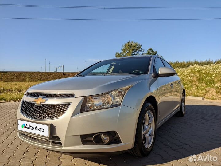 Chevrolet Cruze 1.8 AT, 2011, 103 753 км