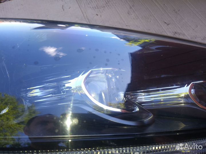 Фара правая Kia Sorento Prime