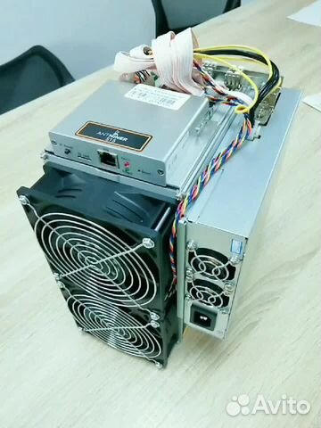 Th асики. ASIC s17. Antminer s15. Antminer s9. Асик s15 блок питания.