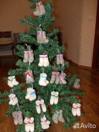 Сувенирные валенки