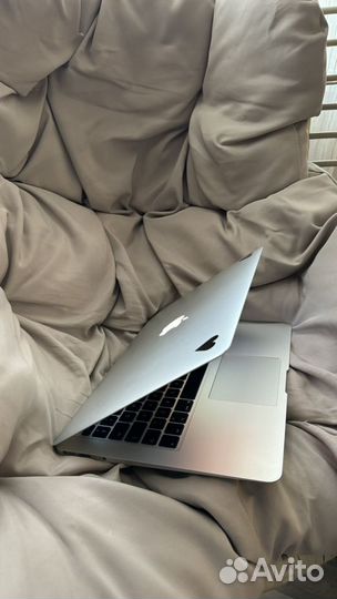 Apple MacBook Air 13 late 2010