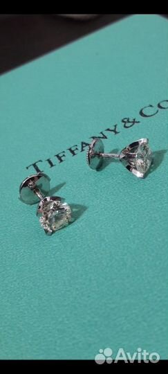 Золотые пусеты Tiffany с бриллиантами (CVD)