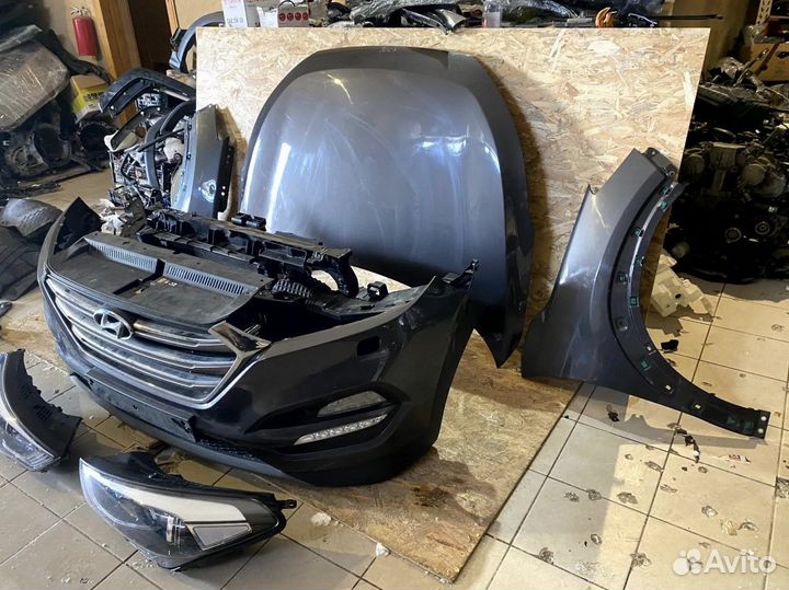 Hyundai Tucson 3 перед целиком (ноускат)