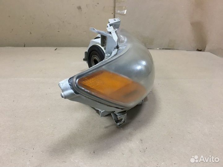 Фара правая Toyota Camry 40 2006-2009