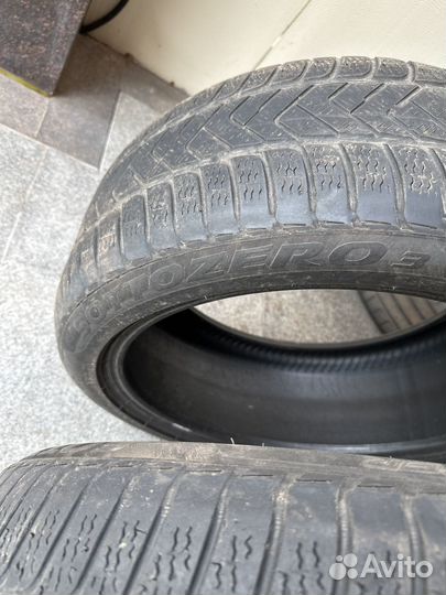 Pirelli Carrier Winter 255/40 R20 77V